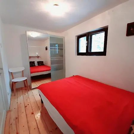 Semesterbostad Beba *